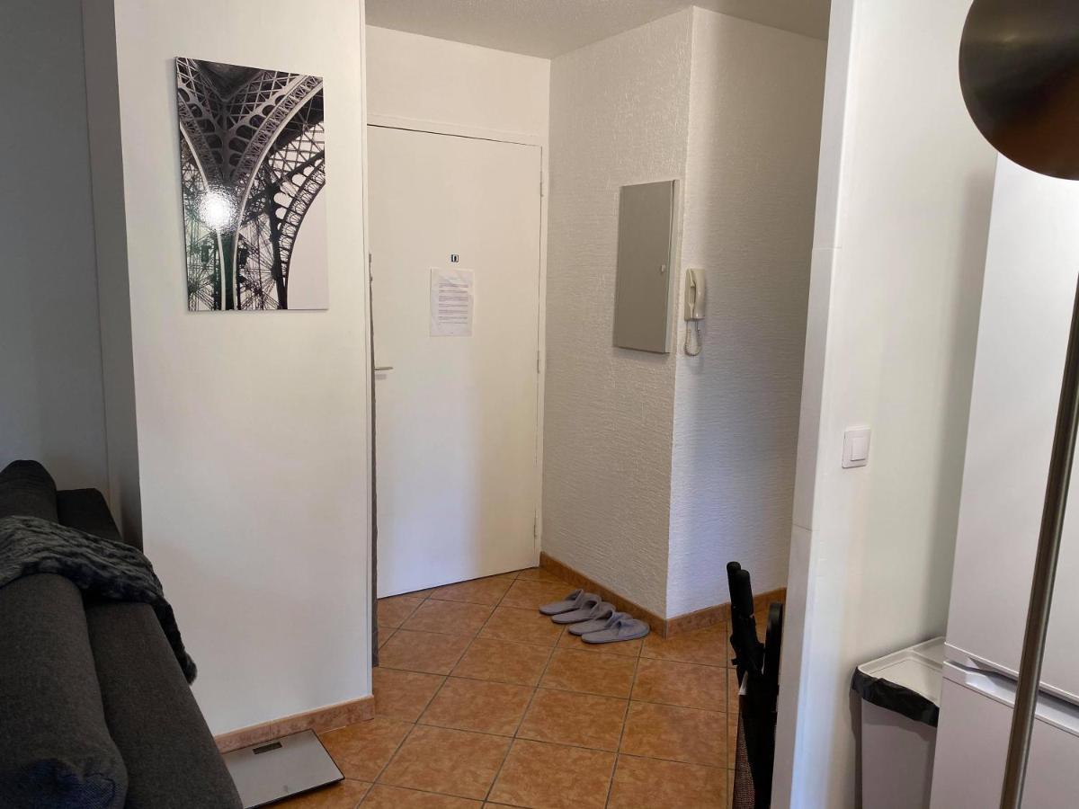 Luxueux Appartement Evry Centre - Parking - Rer A 10 Min Courcouronnes Екстер'єр фото